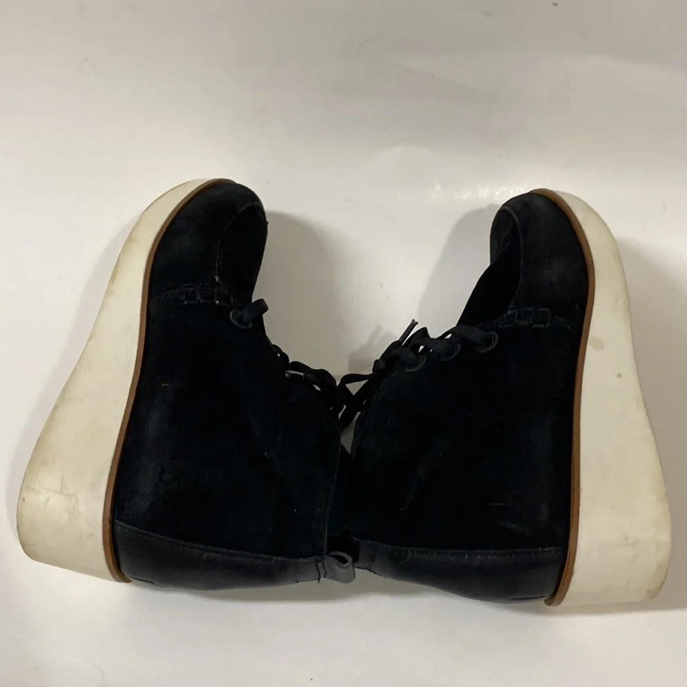 ED Ellen Degeneres. Leather suede ankle booties 8M Y2k Casual